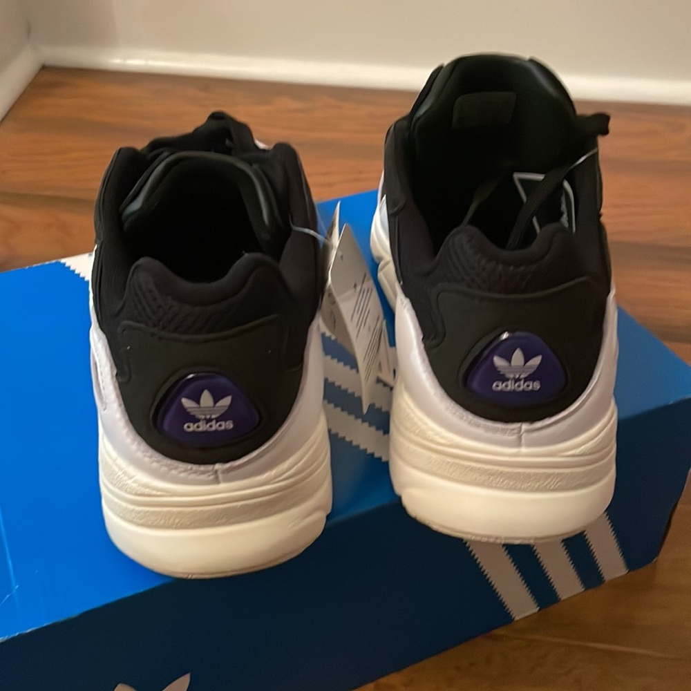 Adidas Yung 96 (Shoebox NOT included) - Picture 4 of 11
